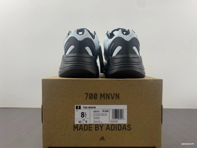 MNVN GZ0711 Blue 700 Yeezy Tint Boost Adidas 0801